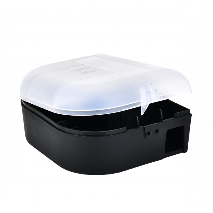 Une boîte de piège à souris sécurisée et semi-transparente 2