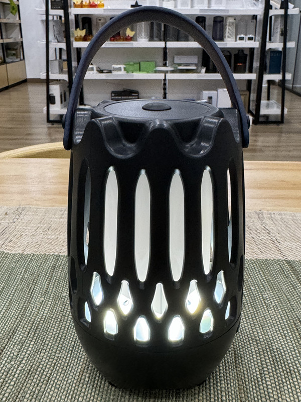 État solide 5V DC Portable Sticky Mosquito Killer Bug Zapper avec flamme lumière de nuit et Bluetooth 3