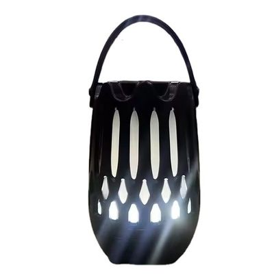 Un bon prix. Portable extérieur moustique tueur Bug Zapper Flamme lumière de nuit Bluetooth étanche alimentation électrique batteries et USB en ligne