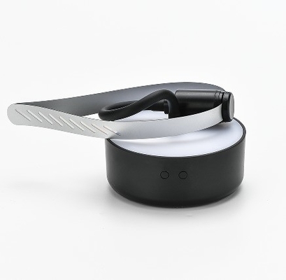 Un bon prix. Ventilateur anti-mouches en matériau ABS avec lumière nocturne de type électronique intelligent en ligne