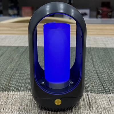 Un bon prix. 15*8*7CM Carte de colle UV rechargeable Lampe anti-moustiques Éliminez les termites avec notre lampe de nuit pour insectes en ligne