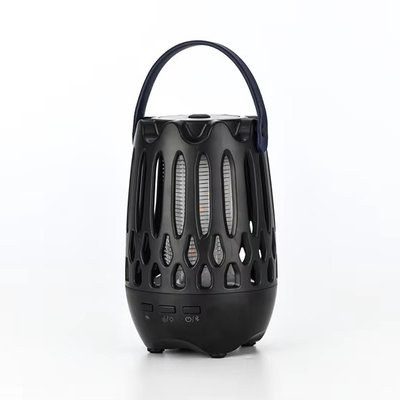 Un bon prix. 100 à 150 mètres carrés Surface applicable Camping extérieur rechargeable Mouchard tueur d'insectes Zapper avec lumière nocturne Bluetooth en ligne