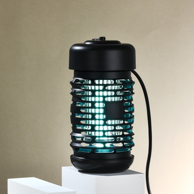 Un bon prix. 1 Plug de capacité dans Bug Zapper ECO pour une élimination pratique des insectes en ligne